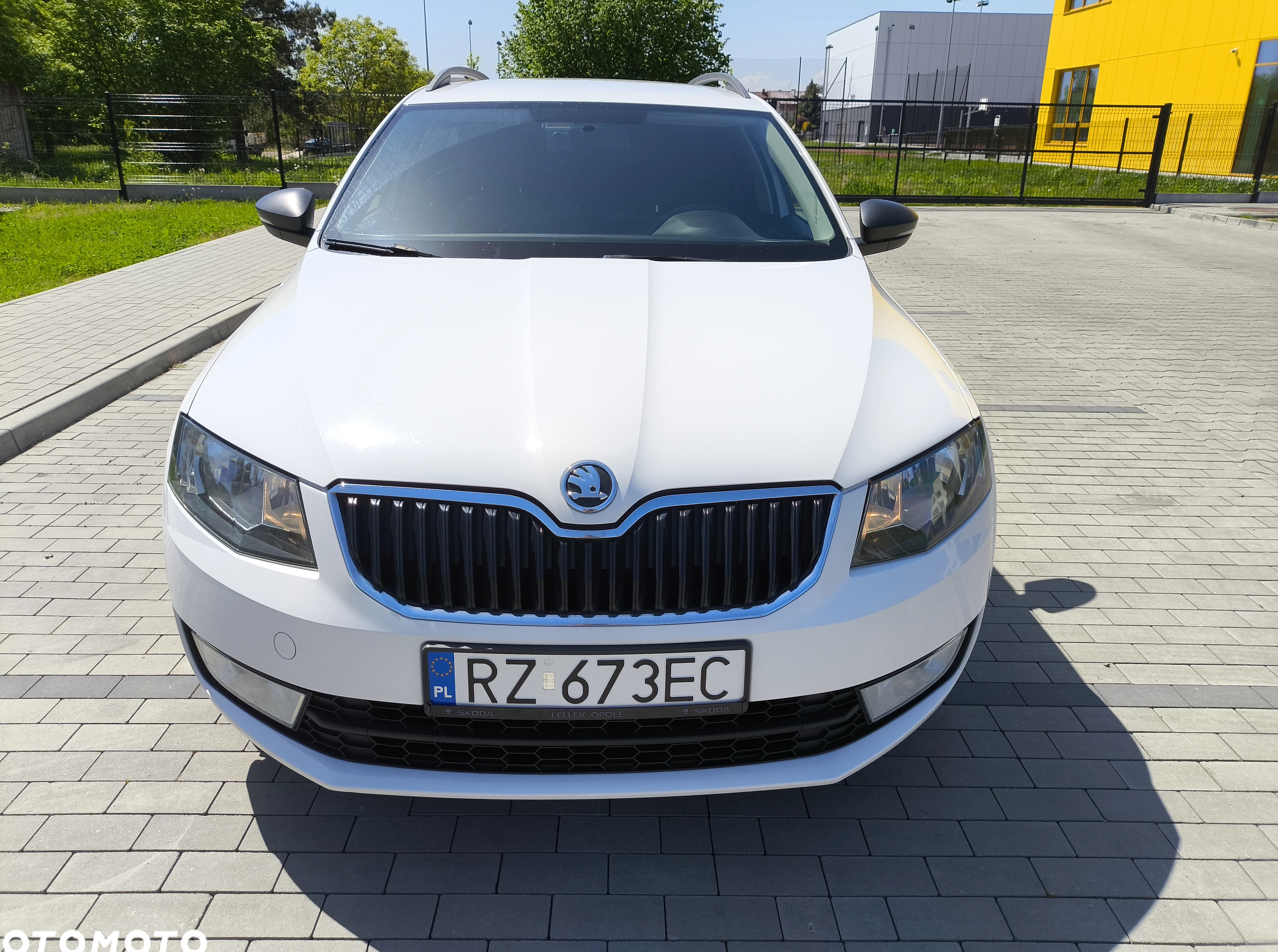 Skoda Octavia cena 29900 przebieg: 265000, rok produkcji 2014 z Rzeszów małe 37